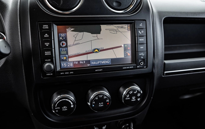 Jeep Compass cena 38900 przebieg: 169000, rok produkcji 2011 z Radom małe 631